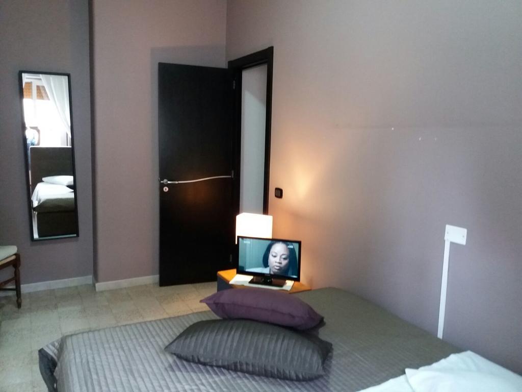 B&B Italia Napoli Екстер'єр фото